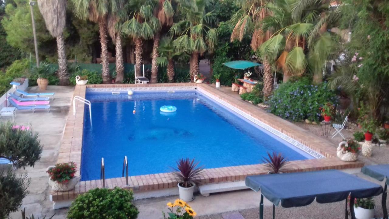Casa Rural COMPLEX MASIA DEL TREMENDO Camarles Bagian luar foto