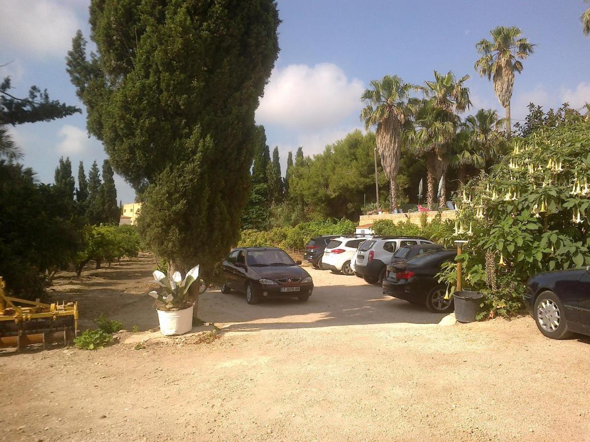 Casa Rural COMPLEX MASIA DEL TREMENDO Camarles Bagian luar foto