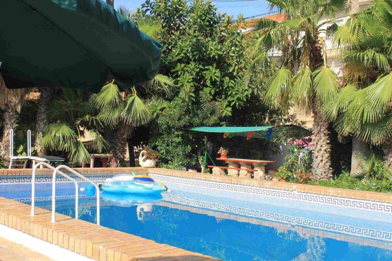 Casa Rural COMPLEX MASIA DEL TREMENDO Camarles Bagian luar foto